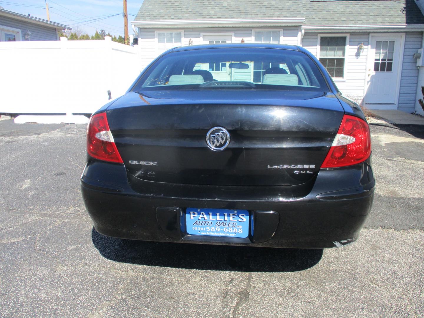 2007 Buick LaCrosse CXL (2G4WD552071) with an 3.8L V6 OHV 12V engine, 4-Speed Automatic Overdrive transmission, located at 540a Delsea Drive, Sewell, NJ, 08080, (856) 589-6888, 39.752560, -75.111206 - Photo#5